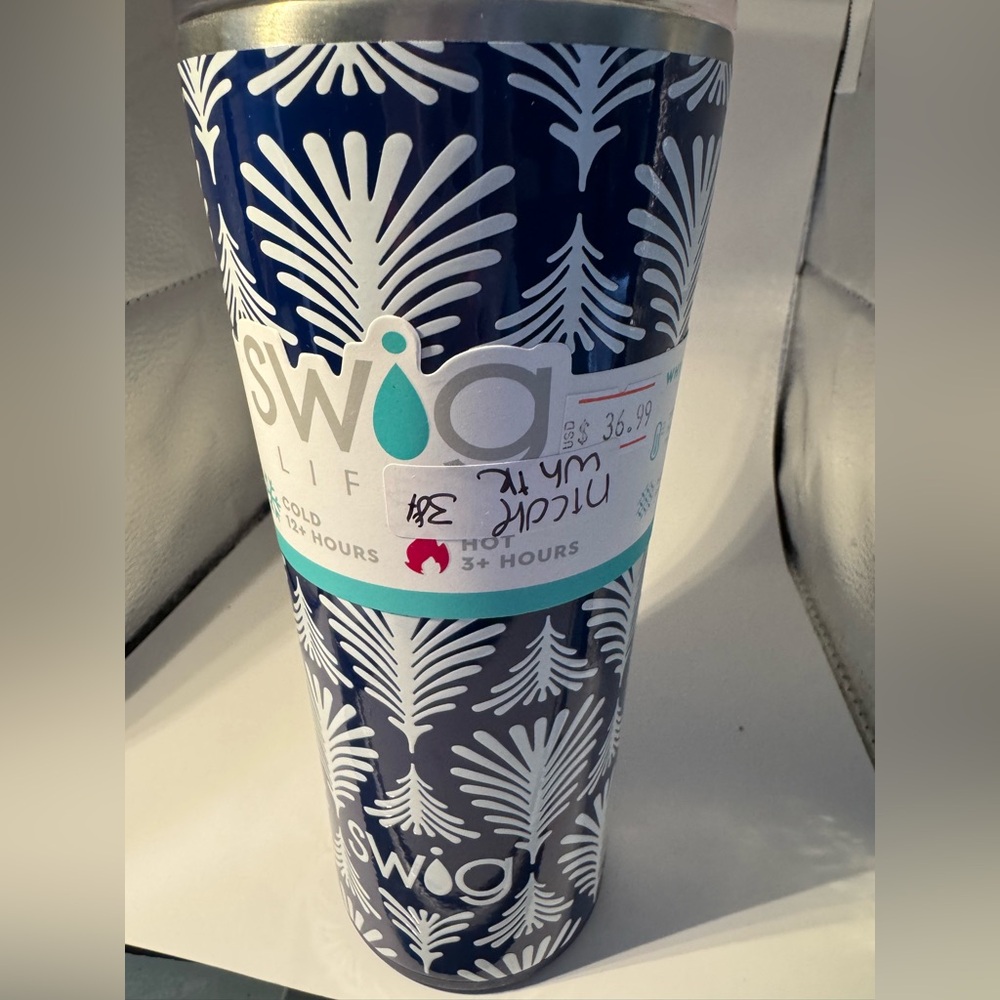 Navy and White Tumbler - Swig New- free straws